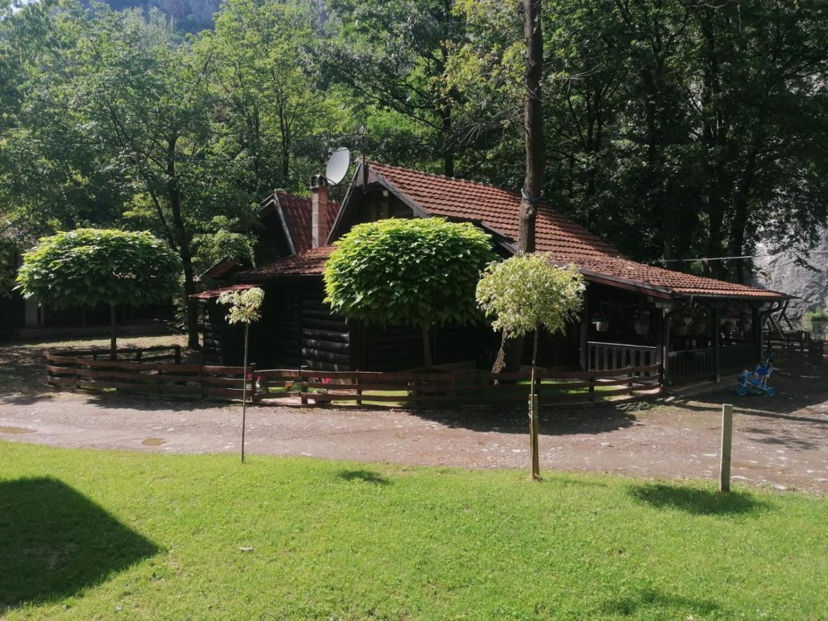 Apartament Vikendica Matovic Ovcar Banja Zewnętrze zdjęcie