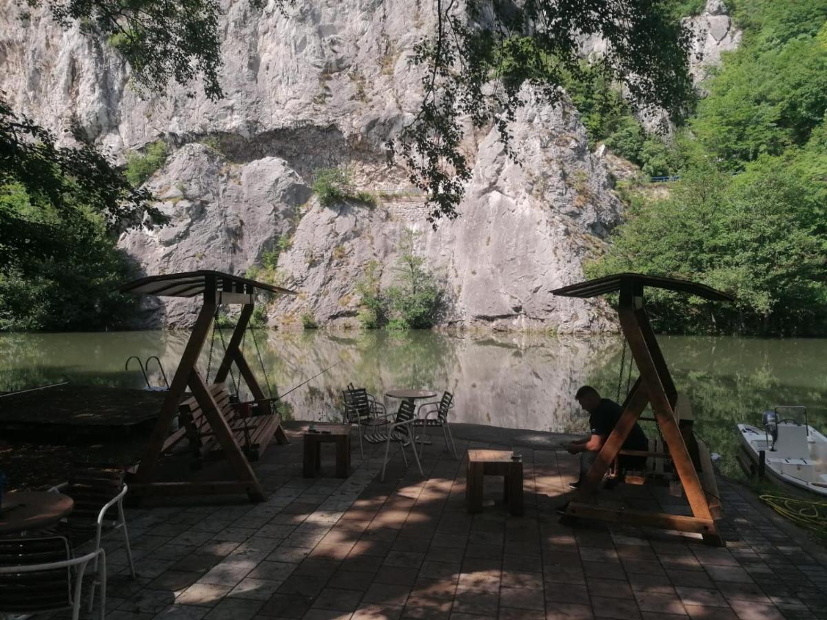 Apartament Vikendica Matovic Ovcar Banja Zewnętrze zdjęcie