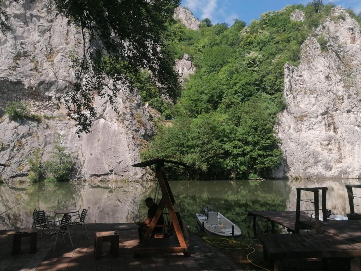Apartament Vikendica Matovic Ovcar Banja Zewnętrze zdjęcie